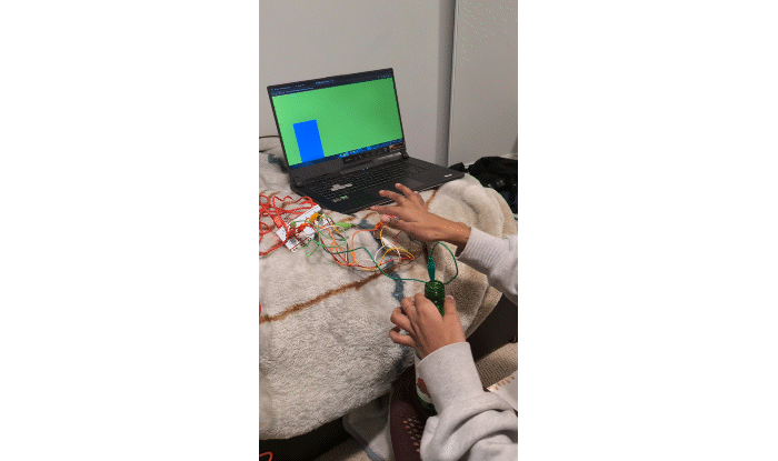 Here's my activity 2 formstorming that I worked on with Mikaela and Tanzeel. We experimented with fruits, jewelry, random objects that were conductive and made some non conductive objects conductive using copper tape or water.